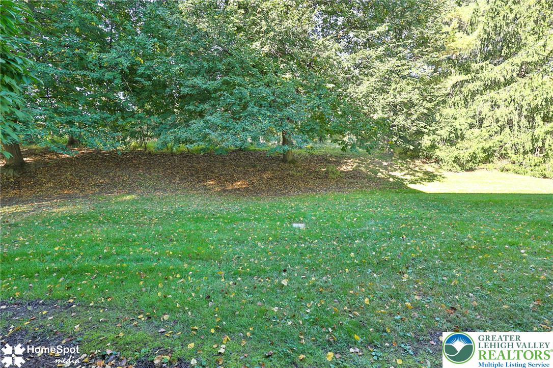 1952 Mattis Street Property Photo 19