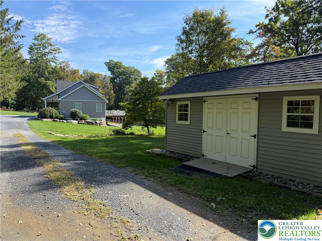 8423 Gun Club Road Property Photo 4