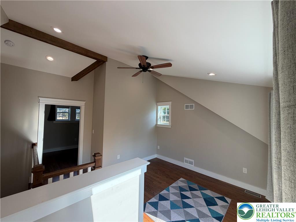 8423 Gun Club Road Property Photo 11