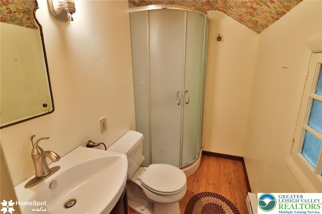 225 North 8th Street Property Photo 46