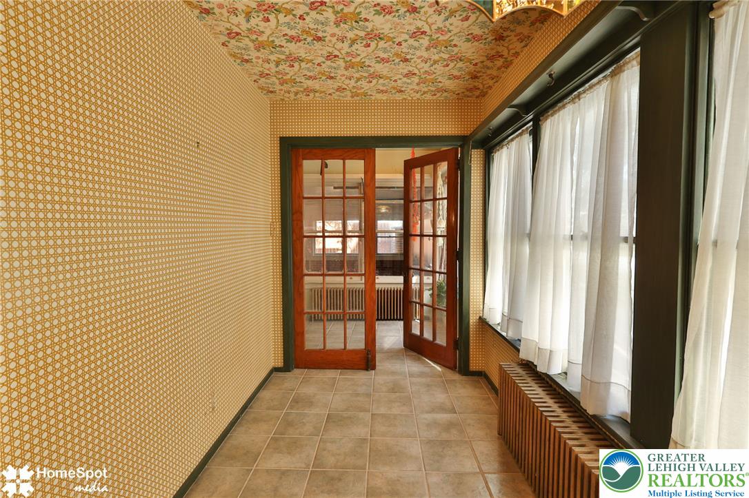 225 North 8th Street Property Photo 49