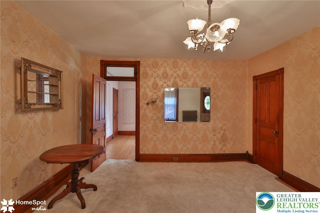 225 North 8th Street Property Photo 60
