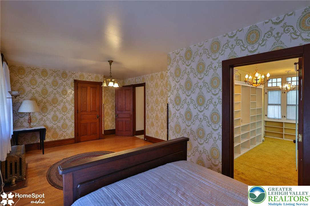 225 North 8th Street Property Photo 72