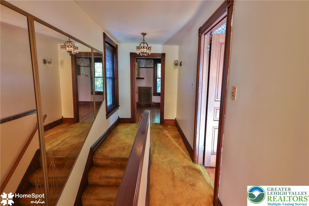 225 North 8th Street Property Photo 78