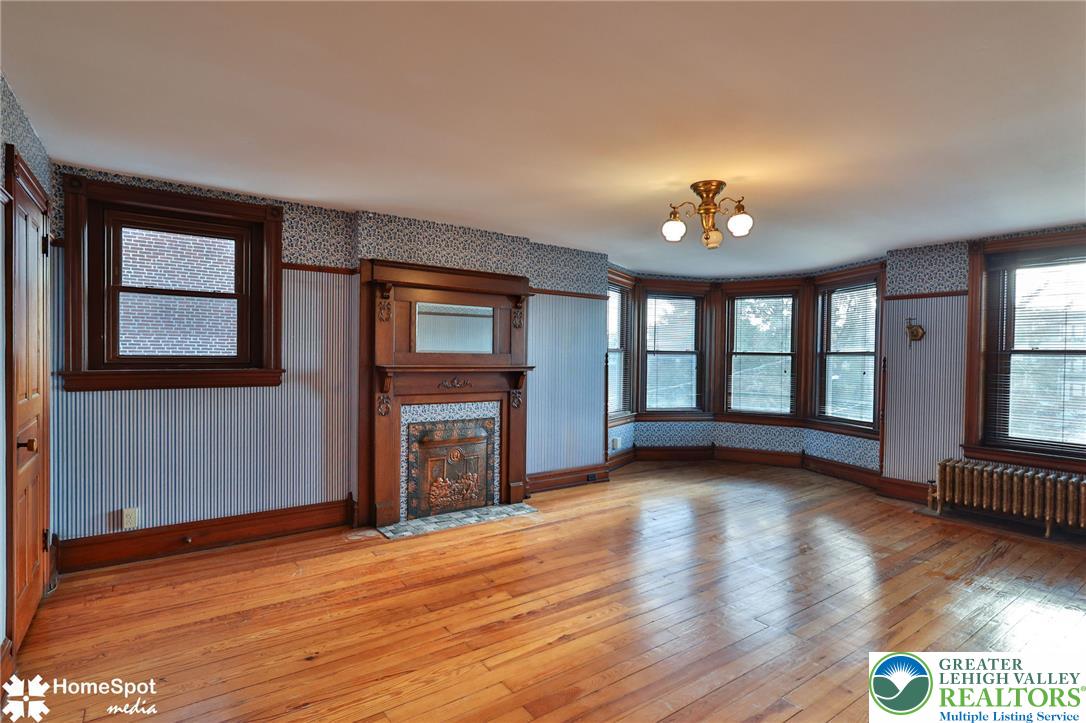 225 North 8th Street Property Photo 82