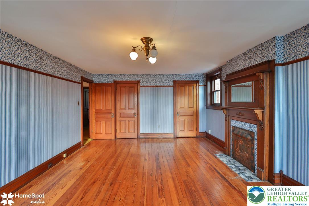225 North 8th Street Property Photo 84