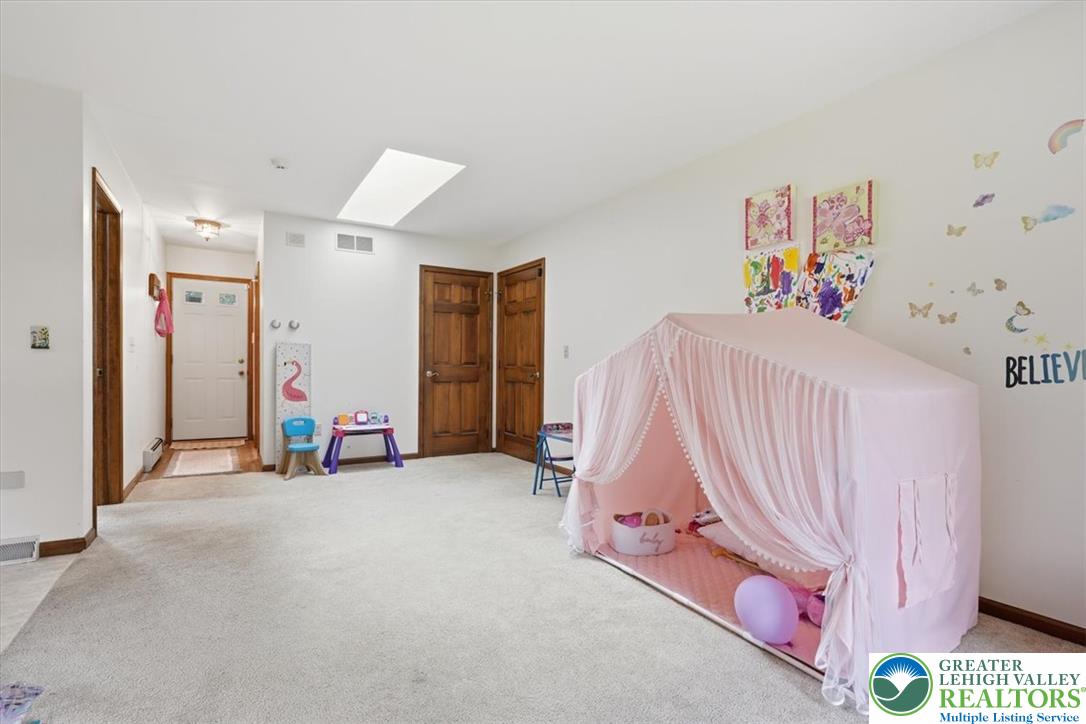 2101 Schroettner Circle Property Photo 30