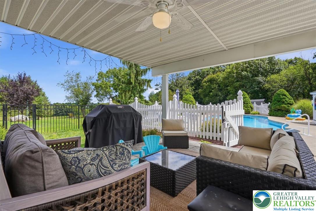2101 Schroettner Circle Property Photo 48
