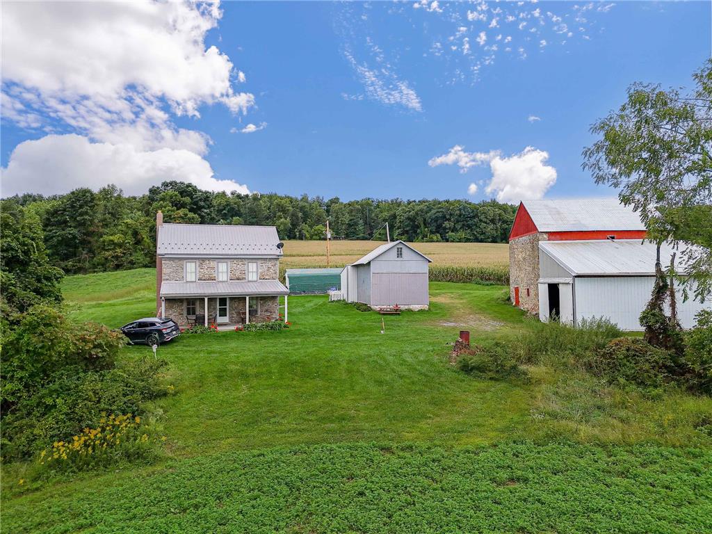 48 Cider Mill Road Property Photo 2