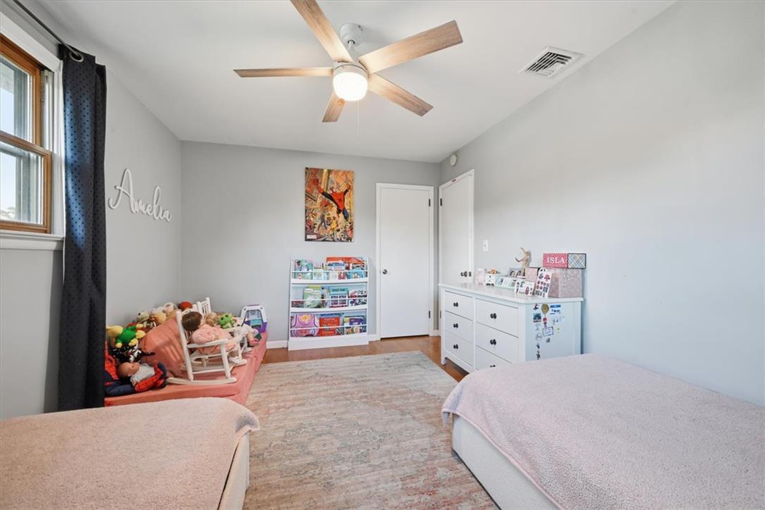 1537 Winthrop Avenue Property Photo 41