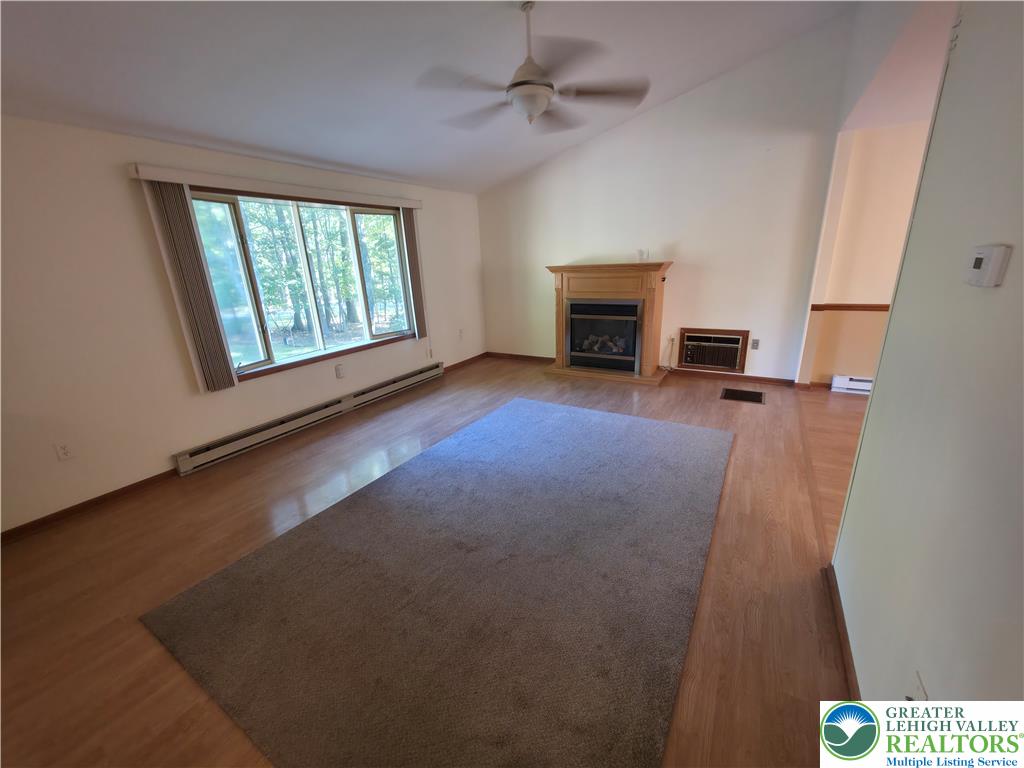 224 Tree Top Terrace Property Photo 5
