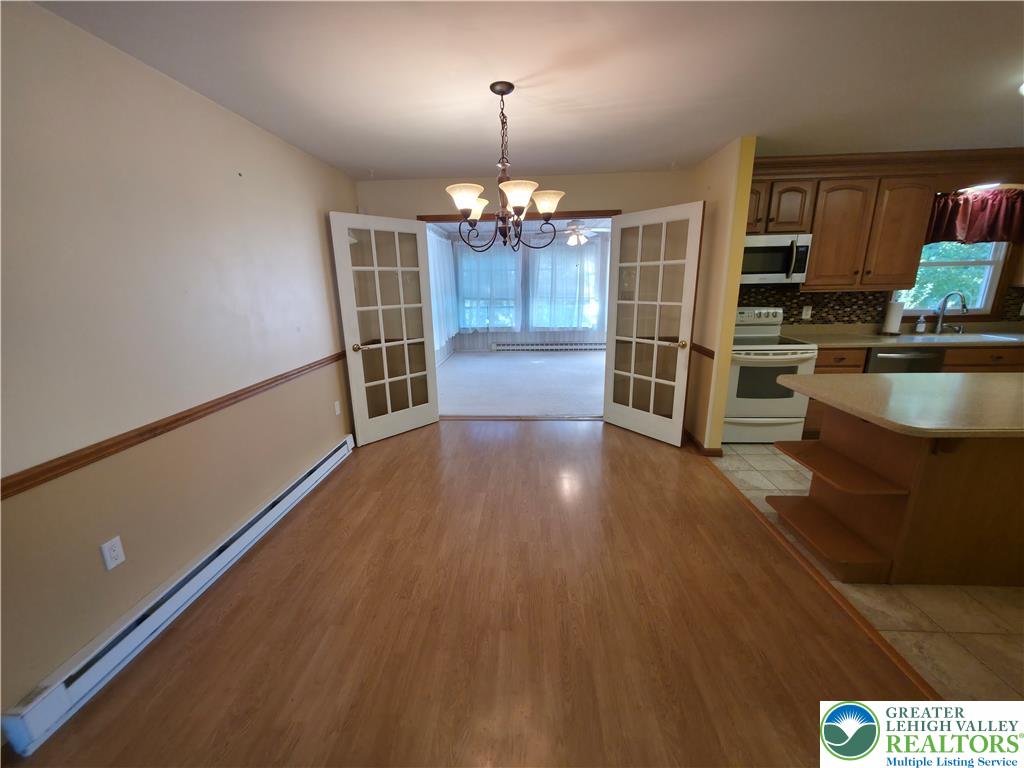 224 Tree Top Terrace Property Photo 6