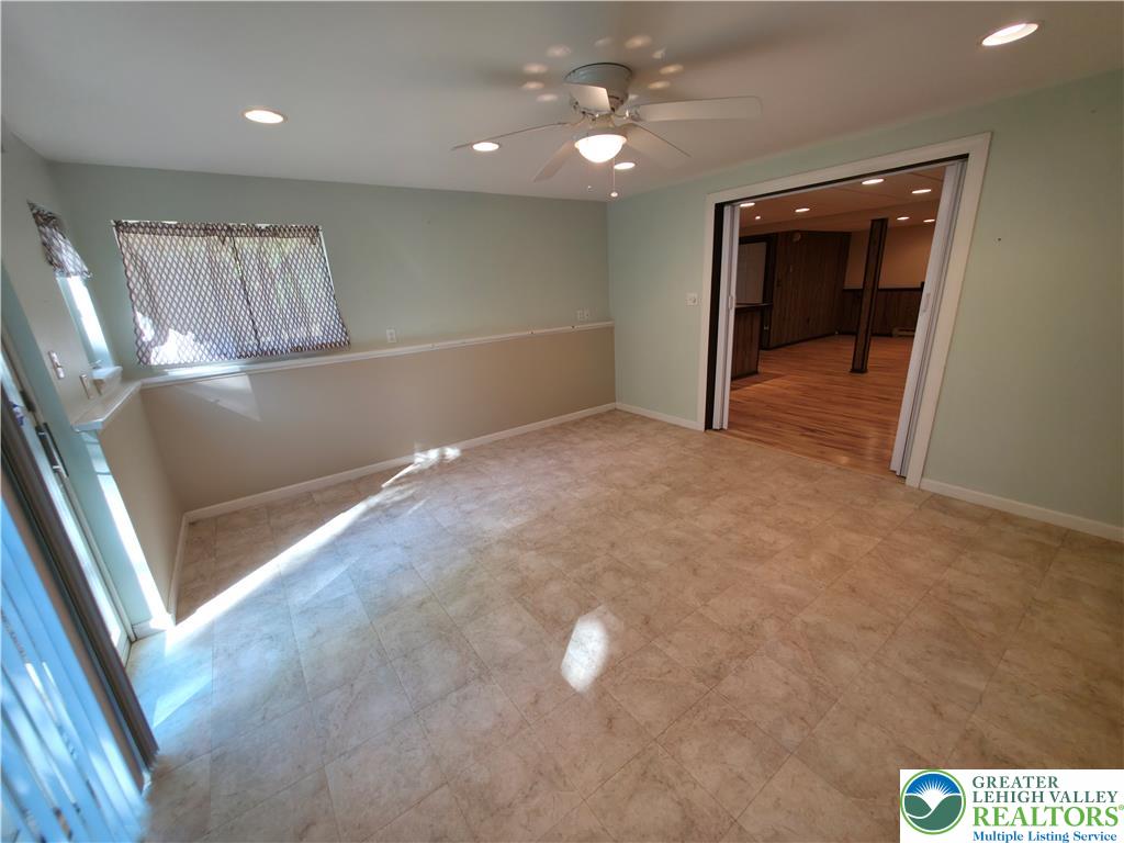 224 Tree Top Terrace Property Photo 13