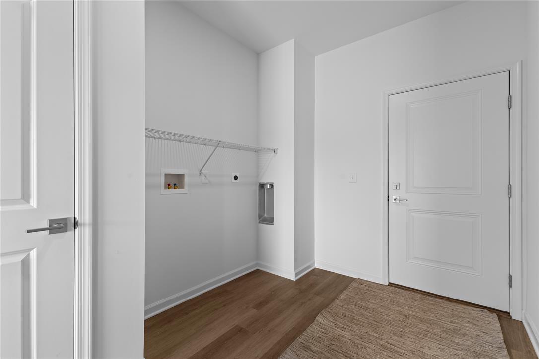 8 Lone Fox Lane 111 Property Photo 16
