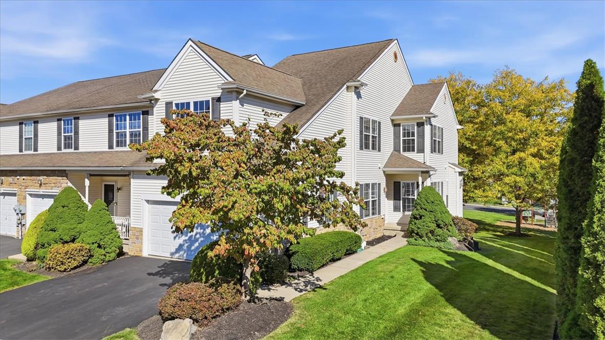 37 Cobblestone Drive Property Photo 1