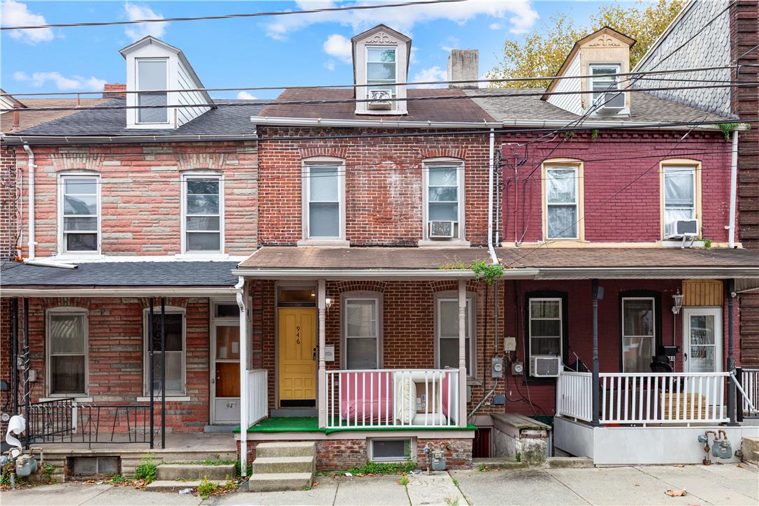 946 Jackson Street Property Photo 1