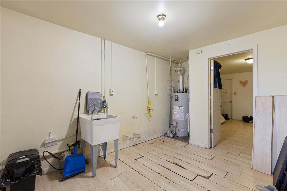 946 Jackson Street Property Photo 21