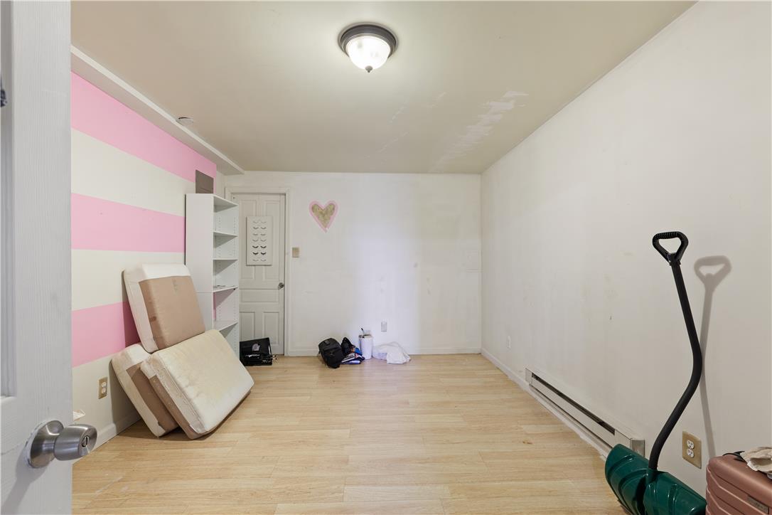 946 Jackson Street Property Photo 23