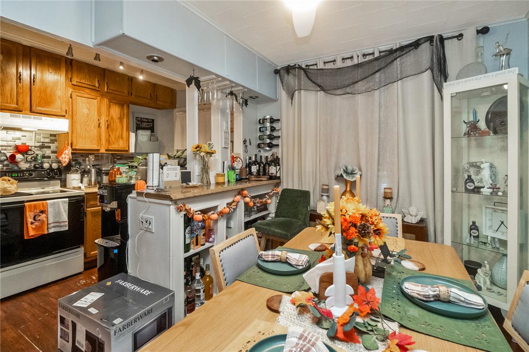 1016 Spring Garden Street Property Photo 8