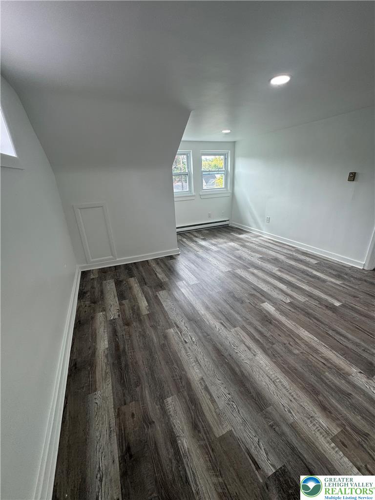 2354 Albright Avenue 2 Property Photo 5