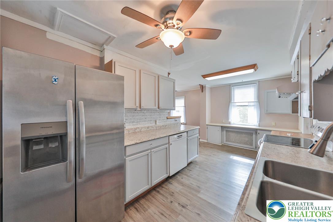 30 Cherry Street Property Photo 15