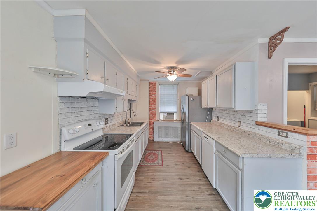 30 Cherry Street Property Photo 19