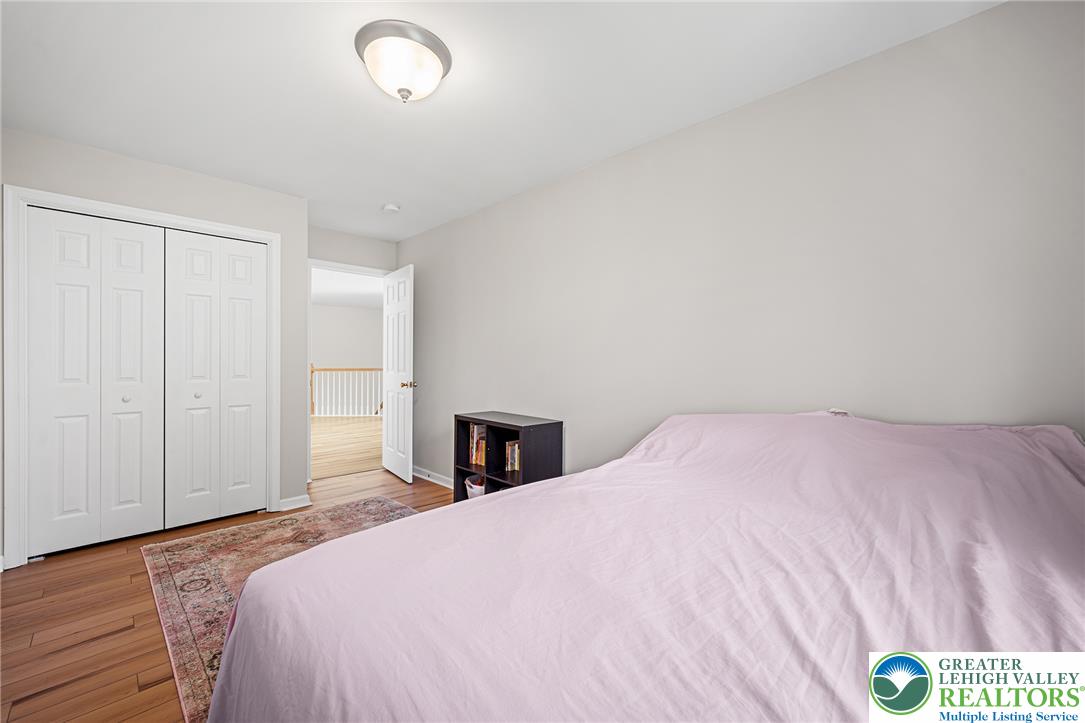 1537 Crest Park Court Property Photo 20