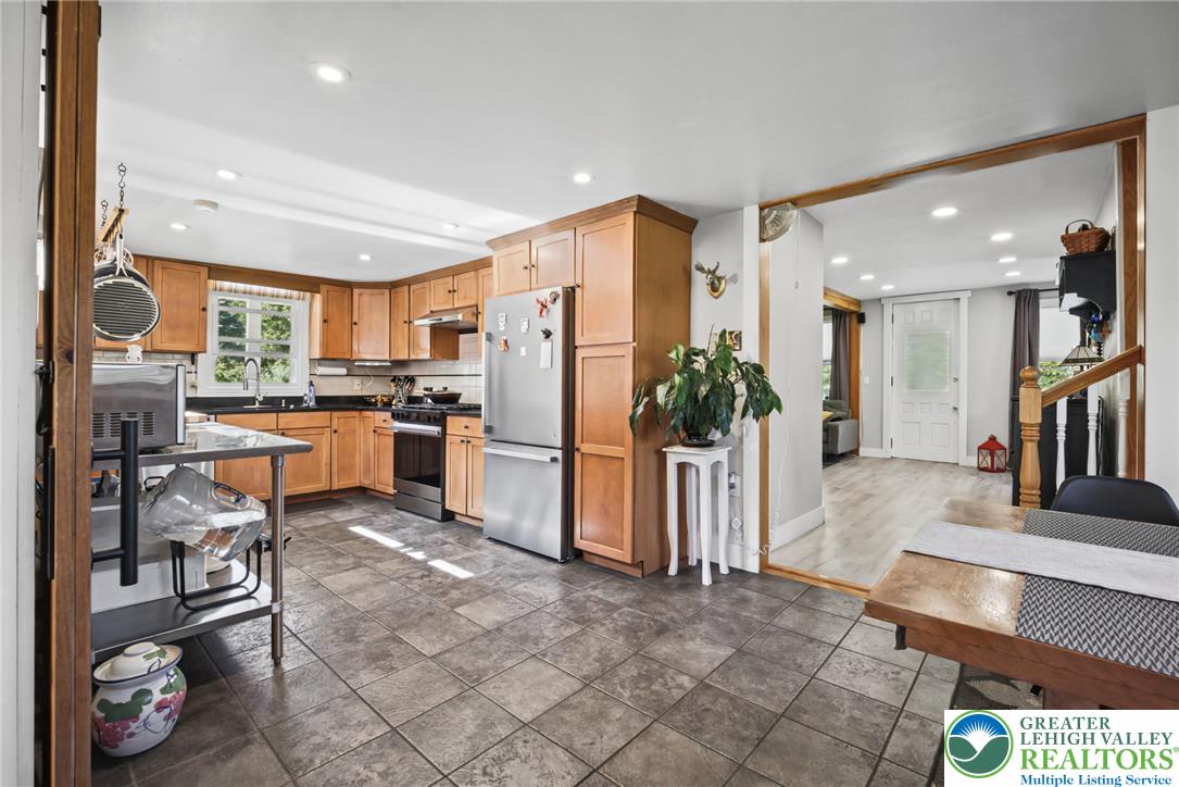 1440 Spring Valley Road Property Photo 12