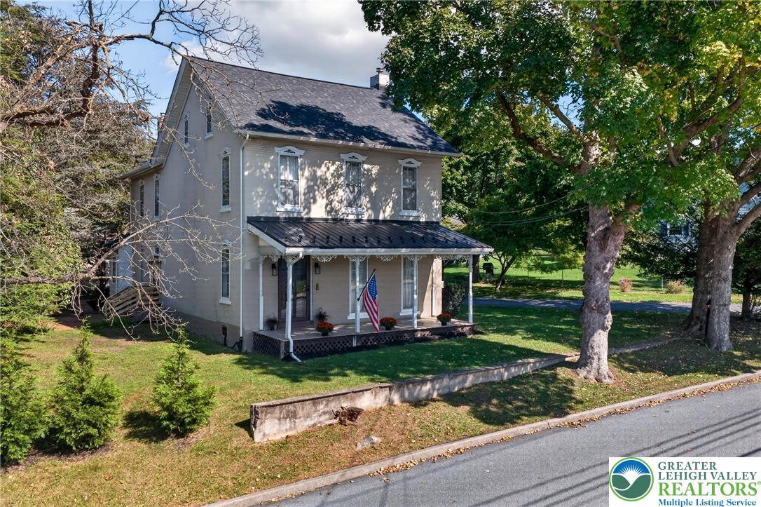 319 27th Street Property Photo 1
