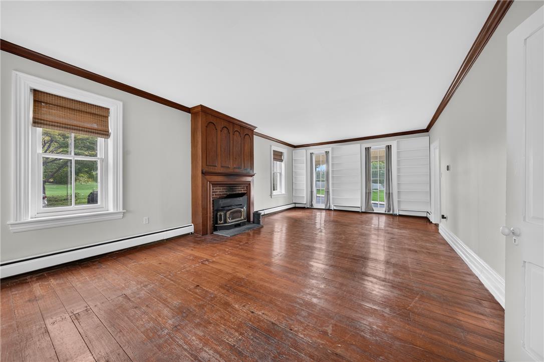 319 27th Street Property Photo 12