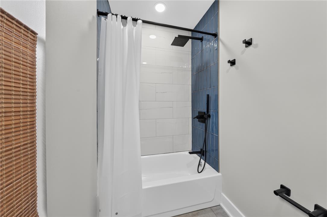319 27th Street Property Photo 30