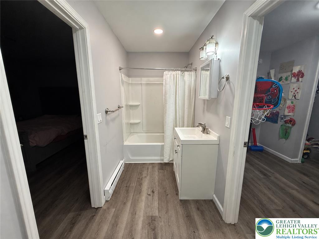 654 Pennsylvania Avenue Property Photo 12