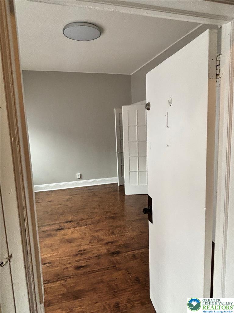 809 West Linden Street 1 Property Photo 2