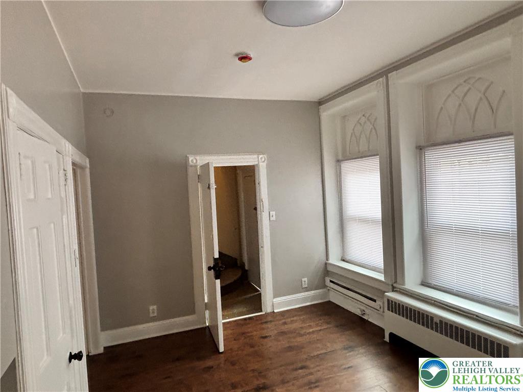 809 West Linden Street 1 Property Photo 5