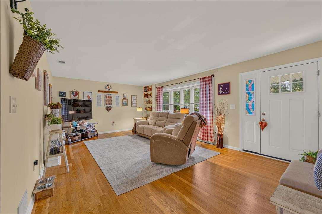 3943 Kenrick Drive Property Photo 8