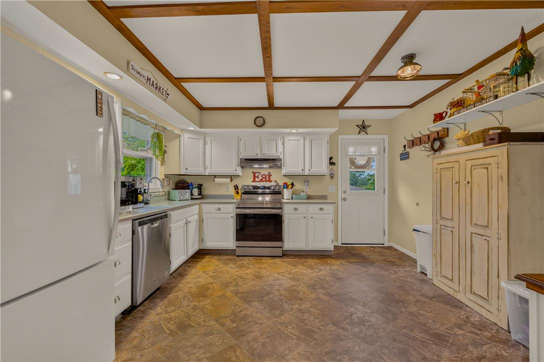 3943 Kenrick Drive Property Photo 15