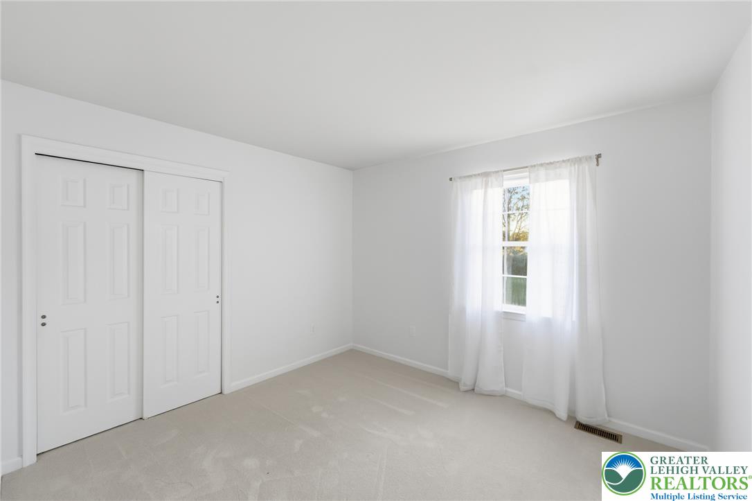 4870 Matts Drive Property Photo 24