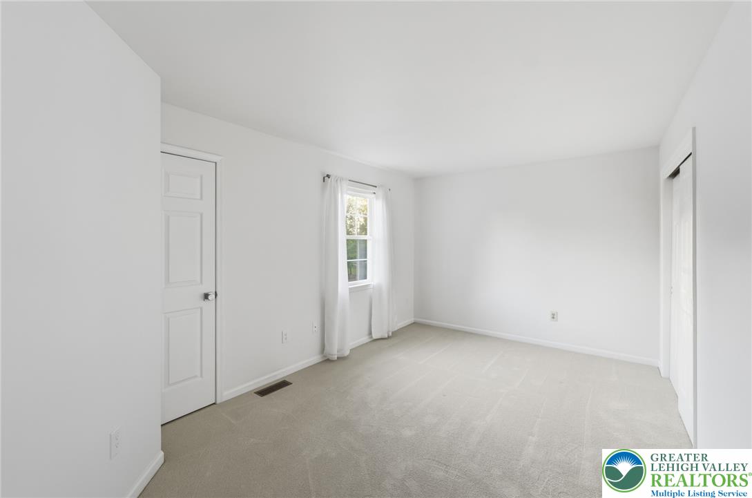 4870 Matts Drive Property Photo 25