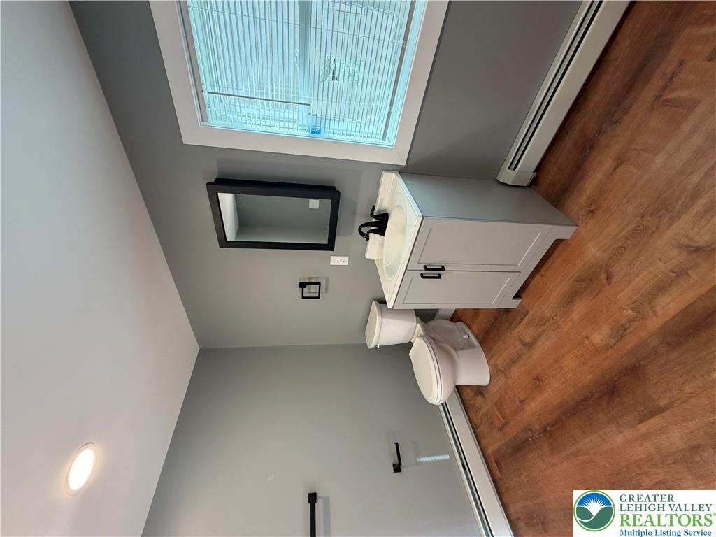 509 Centre Street Property Photo 11