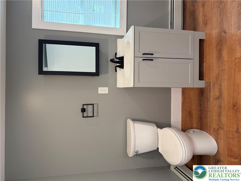 509 Centre Street Property Photo 12