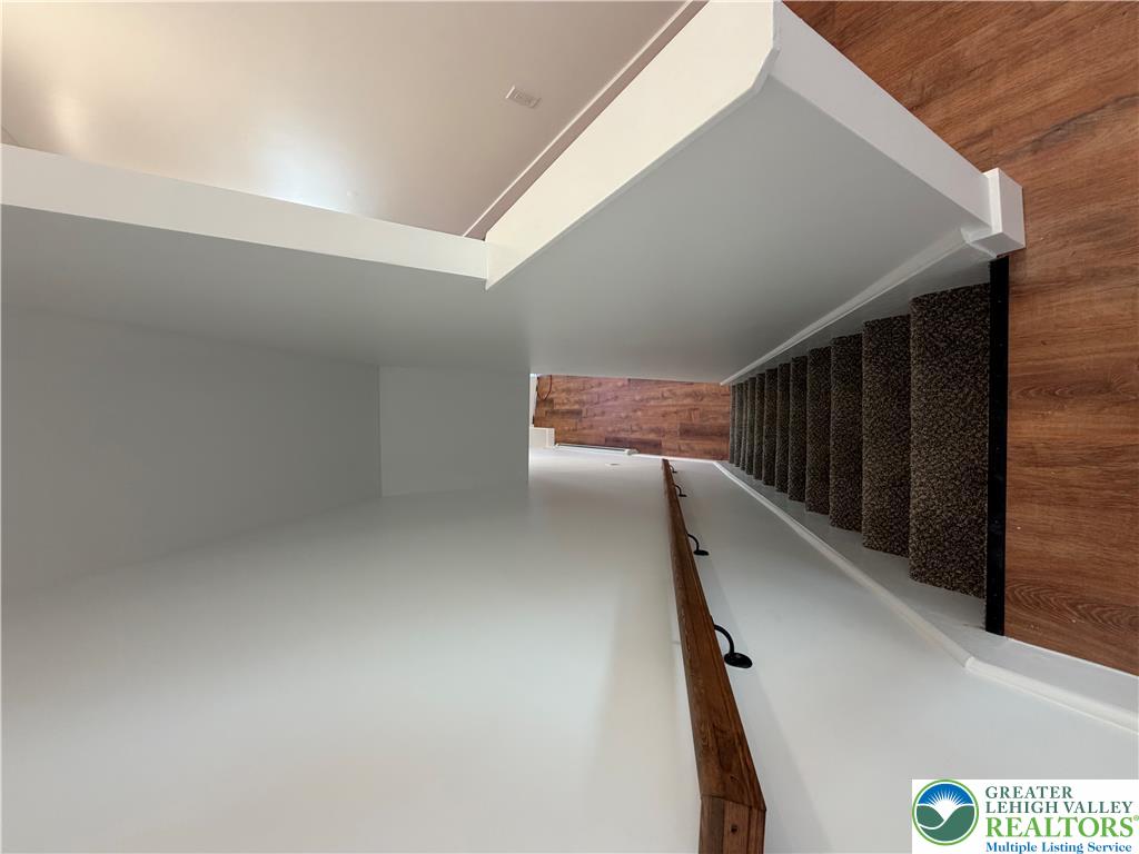 509 Centre Street Property Photo 14