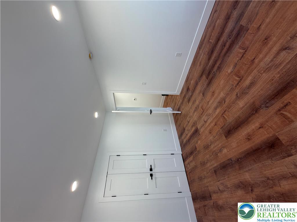 509 Centre Street Property Photo 19
