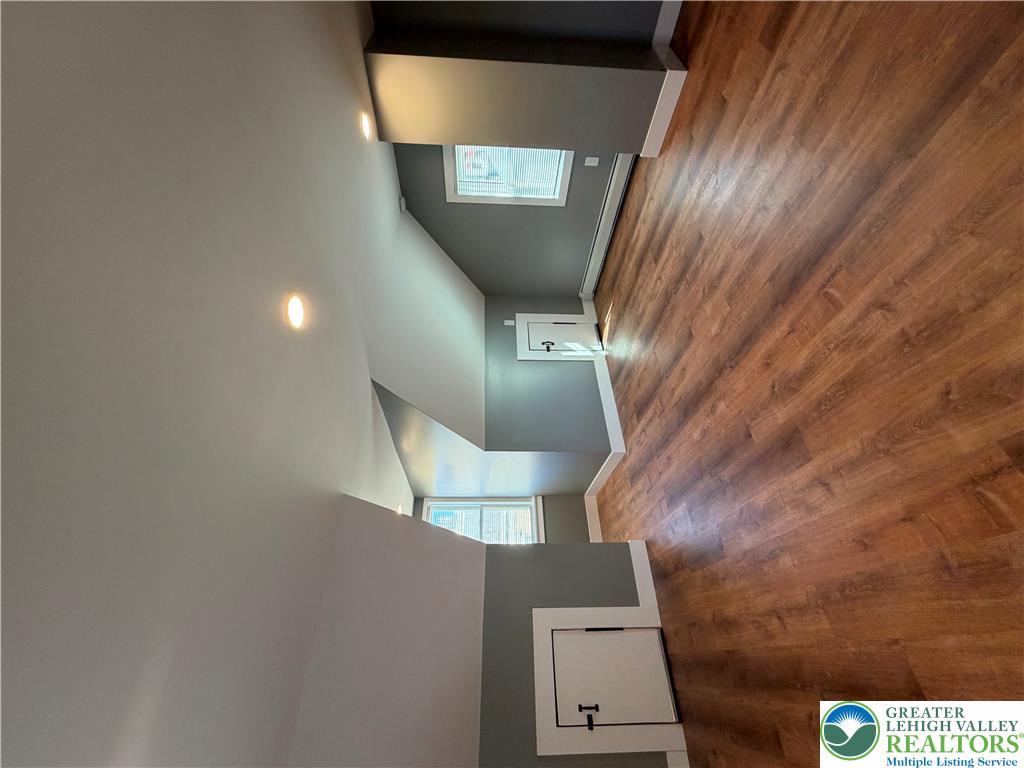 509 Centre Street Property Photo 29