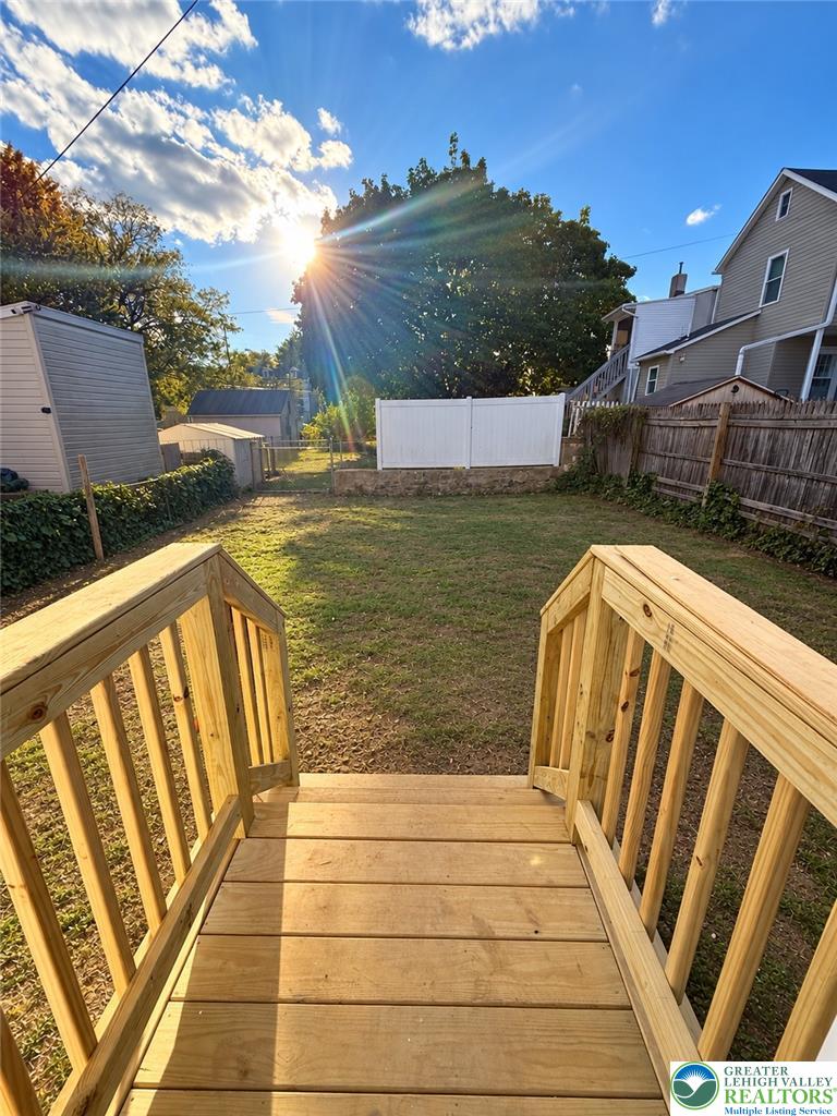 509 Centre Street Property Photo 30