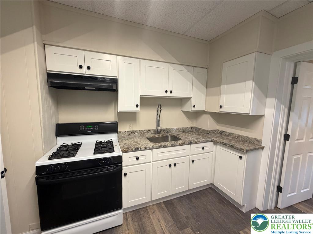 722 North Clewell Street Property Photo 4