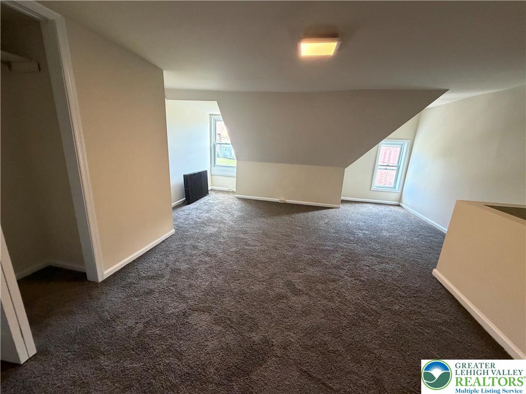 722 North Clewell Street Property Photo 8