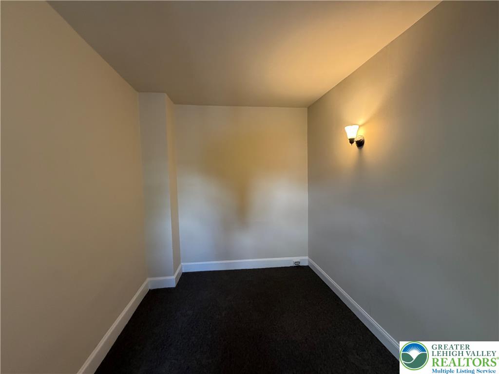 722 North Clewell Street Property Photo 11