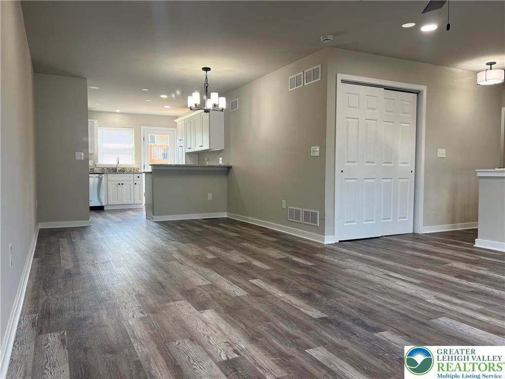 839 Catherine Drive Property Photo 3