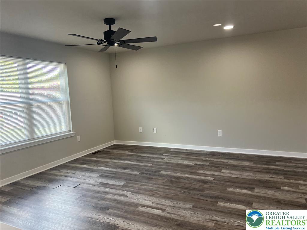 839 Catherine Drive Property Photo 4