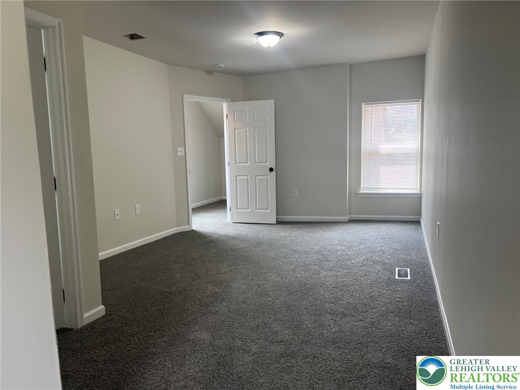 703 Dakotah Street Property Photo 14